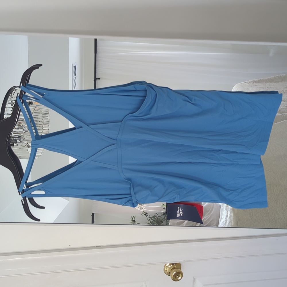 Women's Reebok Racerback Tank NWT - Picture 4 of 4